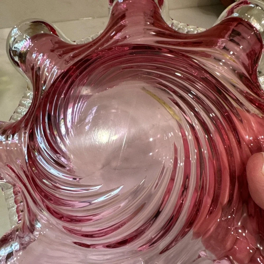Chalet Canada Hand Made Candy Dish bowl Cranberry Swirl etched Vintage unmarked